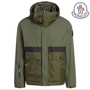 MONCLER **NWT** Carax Technical Hooded Windbreaker Jacket In Olive Green